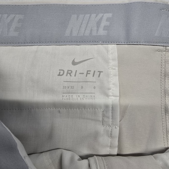 Nike dri Fit Standard Chino Golf pants Men 33x32 NWT - Picture 2 of 9
